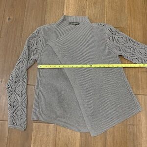 Tommy Bahama Cardigan Sweater Size L